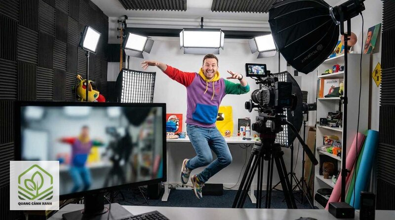 Youtuber - Chuẩn bị thiết bị vừa đủ